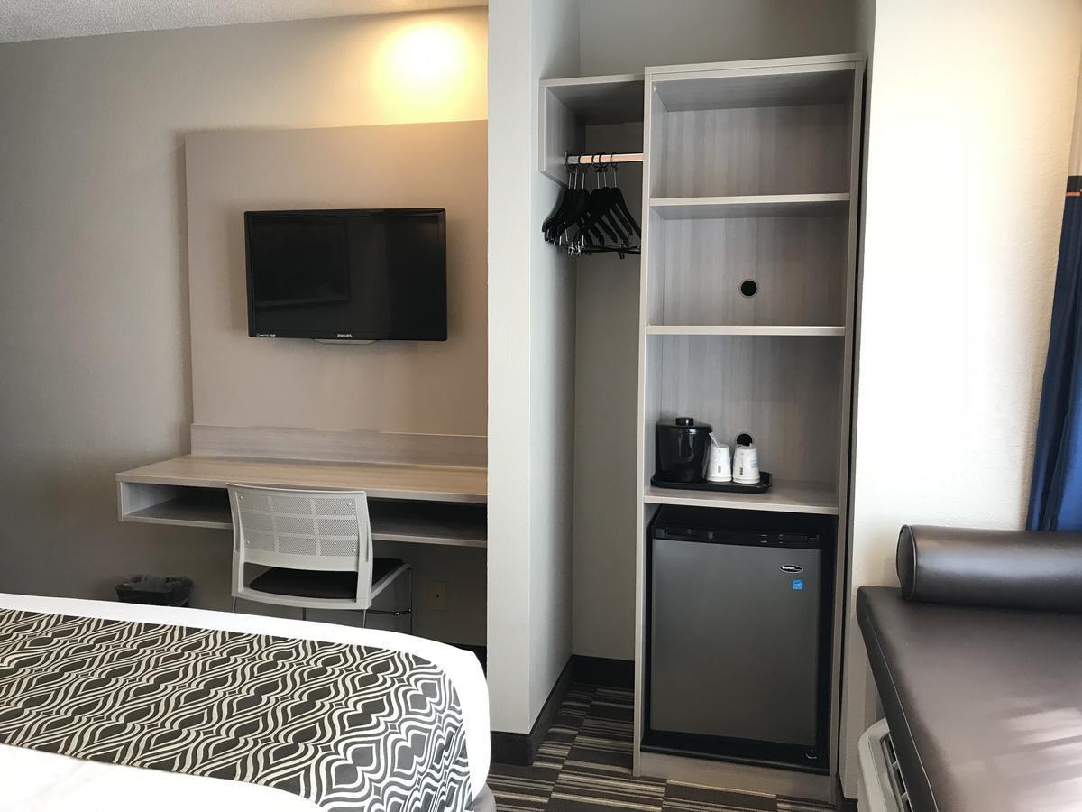 Microtel Inn & Suites By Wyndham Atlanta Buckhead Area Chamblee Eksteriør bilde