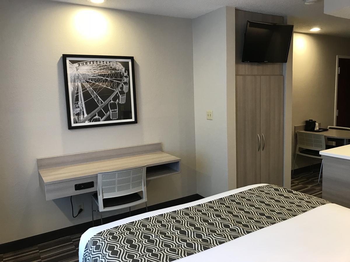 Microtel Inn & Suites By Wyndham Atlanta Buckhead Area Chamblee Eksteriør bilde